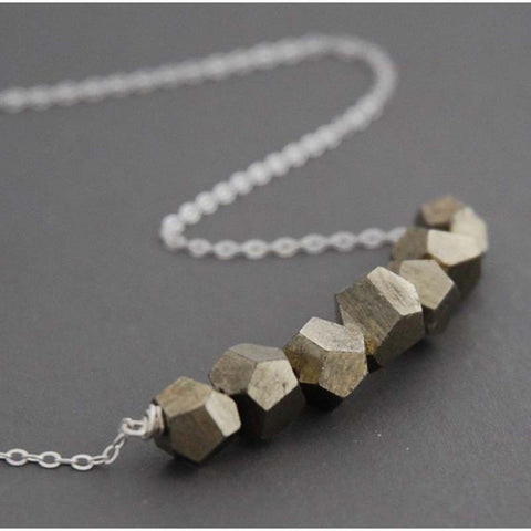 Ball & Chain: Necklace - lucky 7 polyhedron